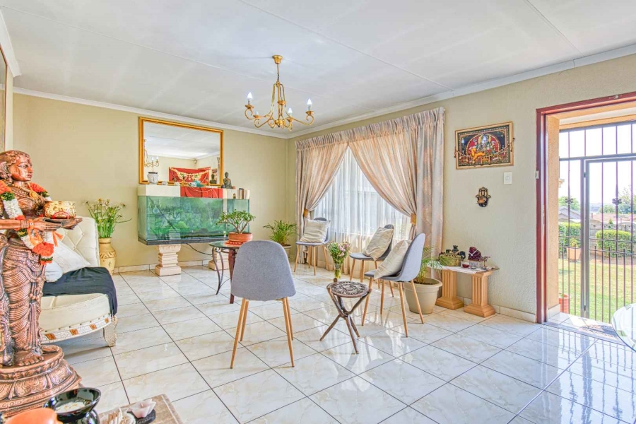 6 Bedroom Property for Sale in Elandspark Gauteng