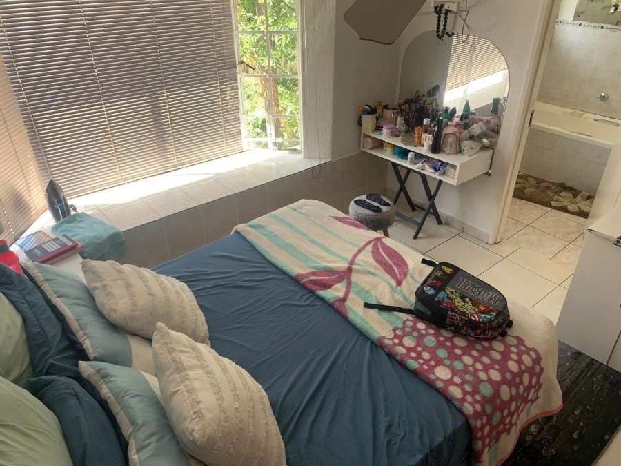 2 Bedroom Property for Sale in Ormonde Gauteng