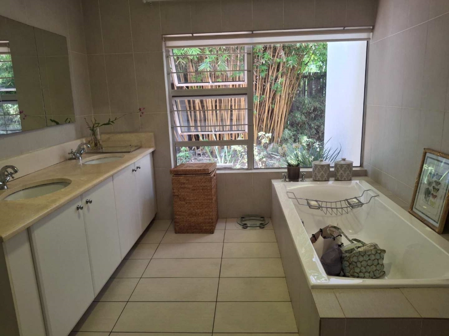 4 Bedroom Property for Sale in Bryanston Gauteng