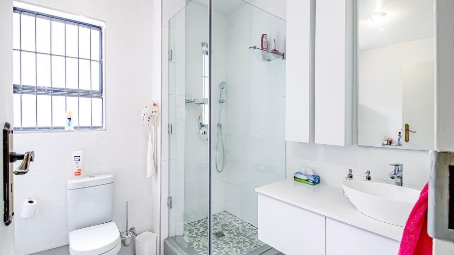 3 Bedroom Property for Sale in Menlyn Gauteng