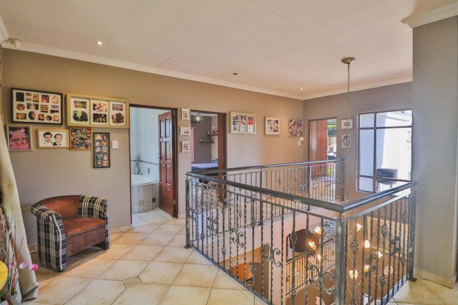 To Let 3 Bedroom Property for Rent in Mulbarton Gauteng