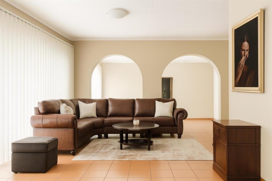 3 Bedroom Property for Sale in Meredale Gauteng