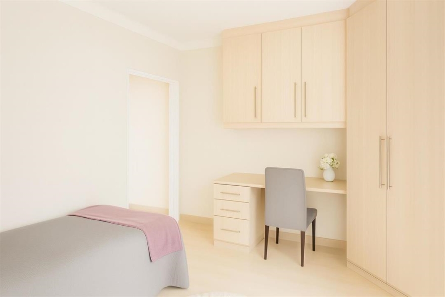 5 Bedroom Property for Sale in Lenasia Ext 13 Gauteng