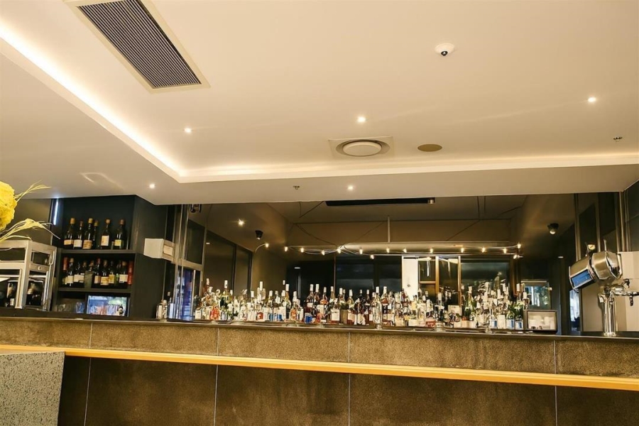 1 Bedroom Property for Sale in Sandton Central Gauteng