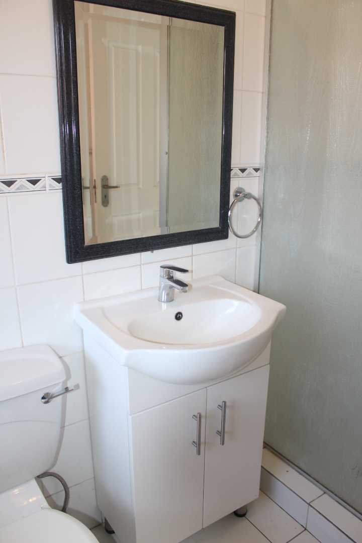 To Let 2 Bedroom Property for Rent in Lyttelton Gauteng