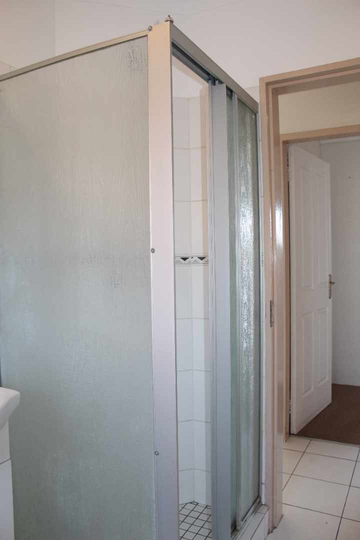 To Let 2 Bedroom Property for Rent in Lyttelton Gauteng