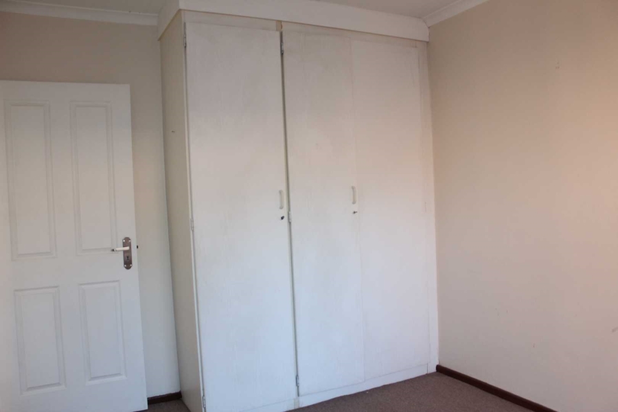 To Let 2 Bedroom Property for Rent in Lyttelton Gauteng