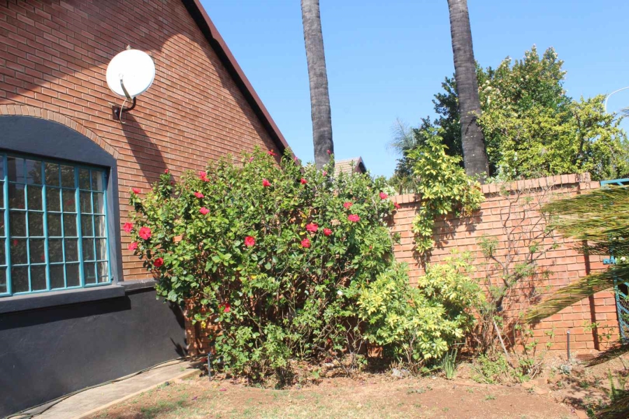 To Let 2 Bedroom Property for Rent in Lyttelton Gauteng