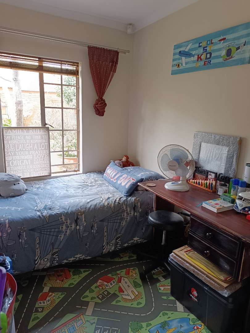 2 Bedroom Property for Sale in Eco Park Gauteng