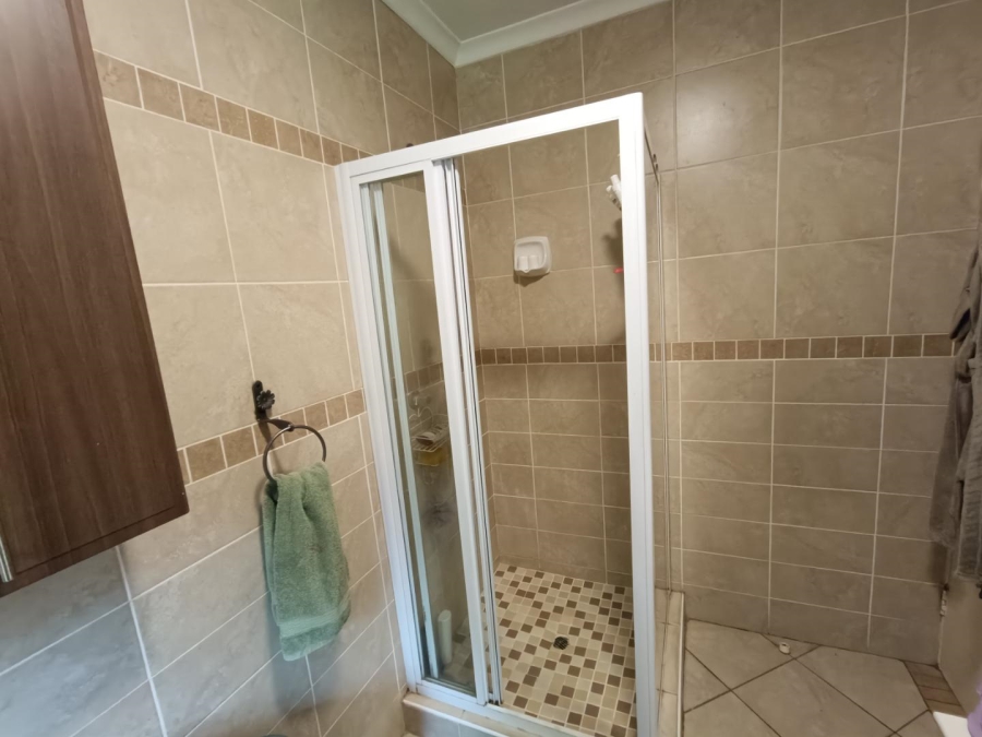 2 Bedroom Property for Sale in Eco Park Gauteng