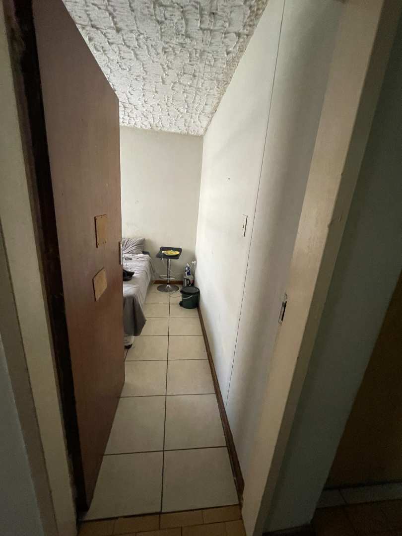 2 Bedroom Property for Sale in Silverton Gauteng