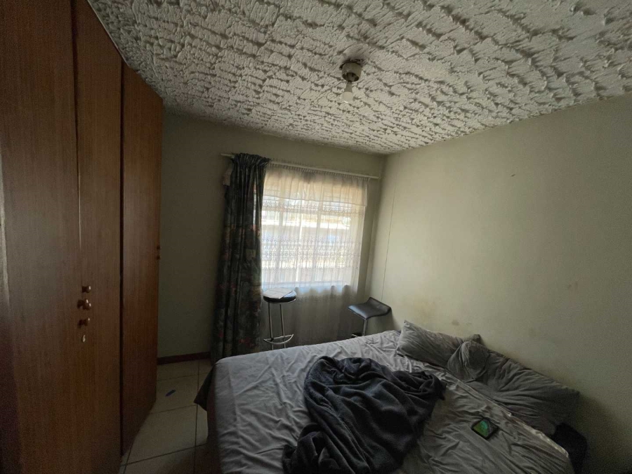 2 Bedroom Property for Sale in Silverton Gauteng