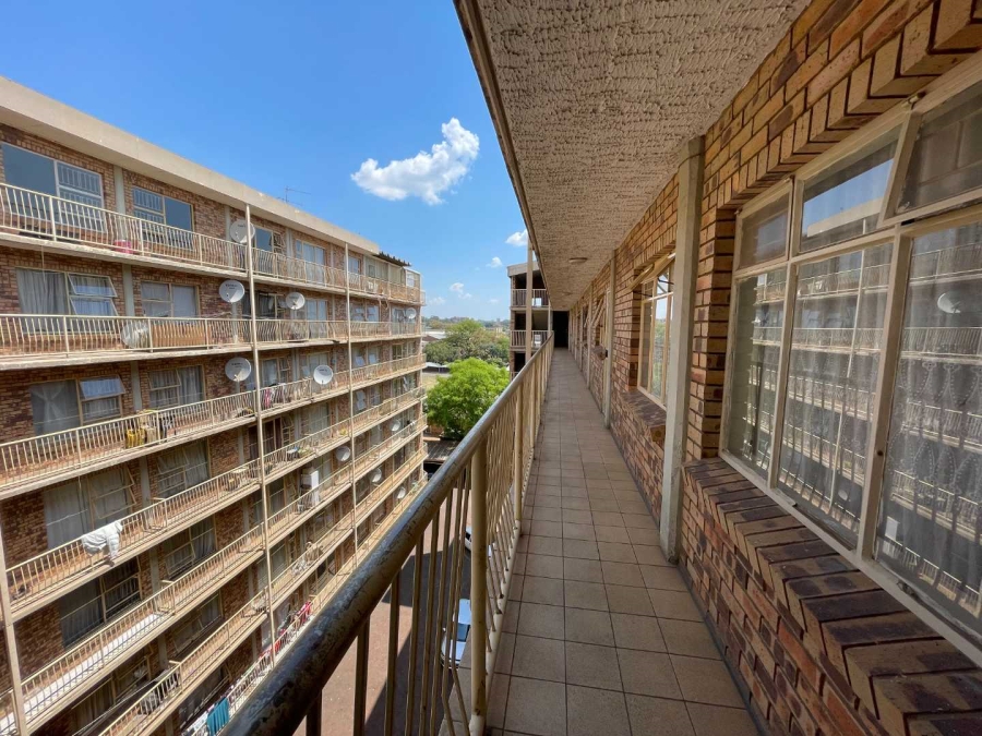 2 Bedroom Property for Sale in Silverton Gauteng