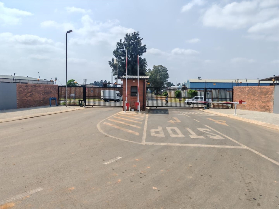 3 Bedroom Property for Sale in Dawn Park Gauteng