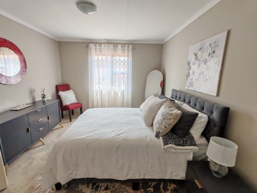 3 Bedroom Property for Sale in Albertsdal Gauteng