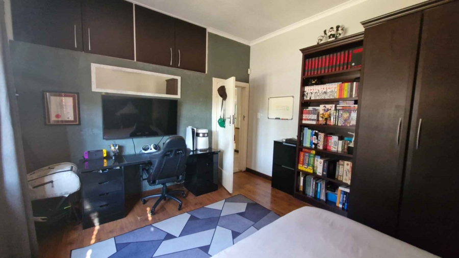 4 Bedroom Property for Sale in Rietondale Gauteng