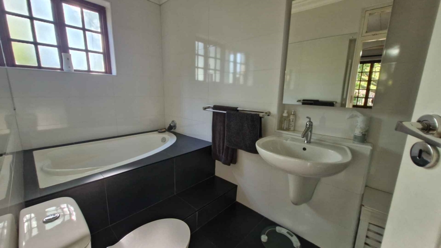 4 Bedroom Property for Sale in Rietondale Gauteng