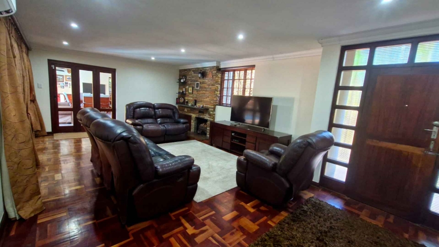 4 Bedroom Property for Sale in Rietondale Gauteng