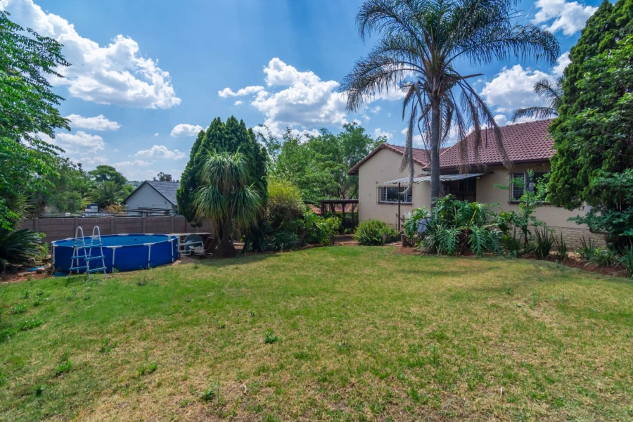 3 Bedroom Property for Sale in Breaunanda Gauteng