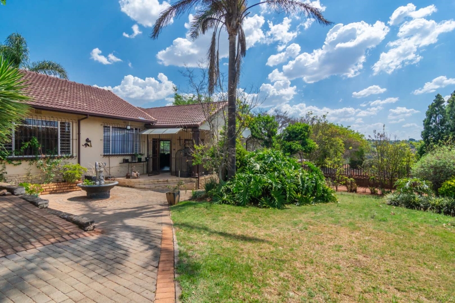3 Bedroom Property for Sale in Breaunanda Gauteng