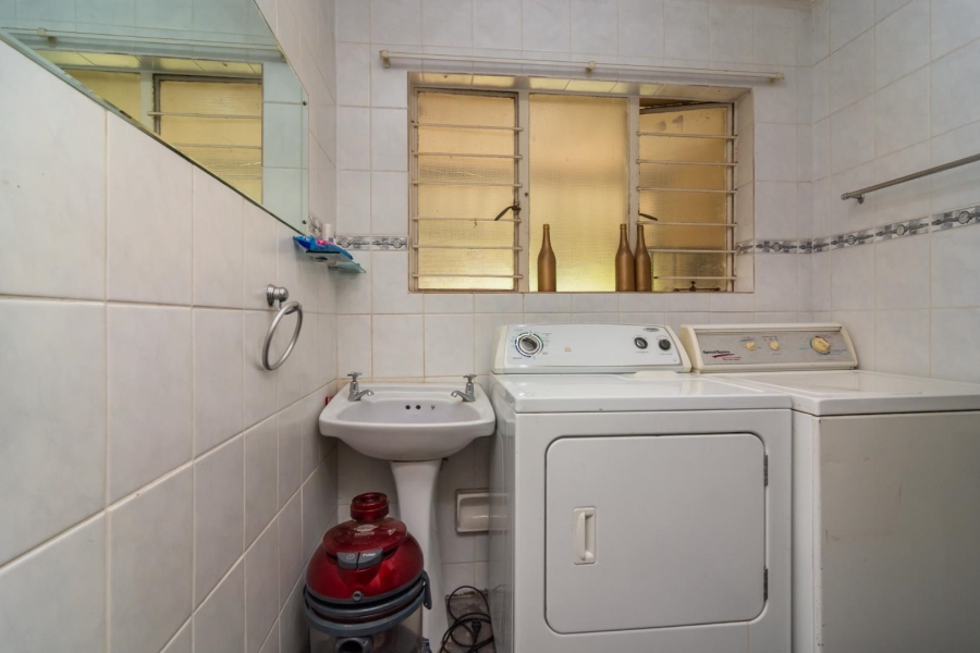 3 Bedroom Property for Sale in Breaunanda Gauteng