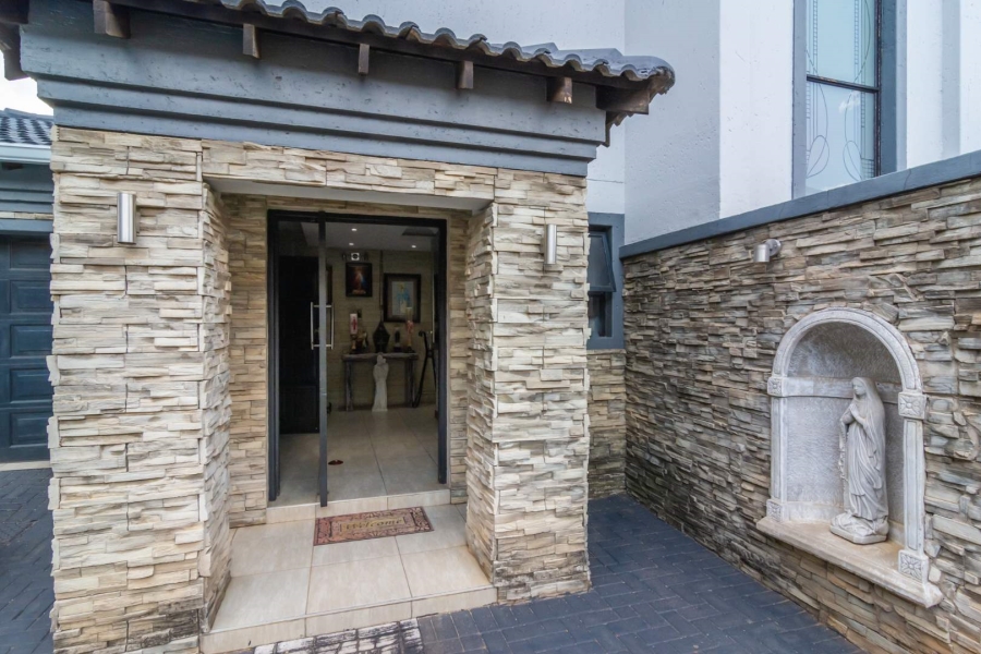 3 Bedroom Property for Sale in Homes Haven Gauteng