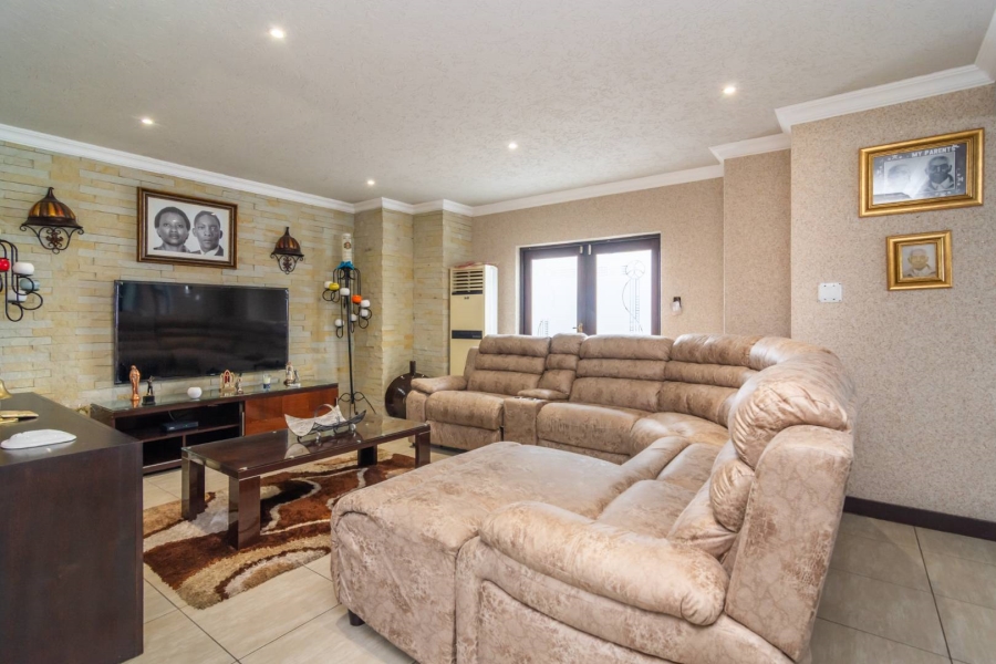 3 Bedroom Property for Sale in Homes Haven Gauteng