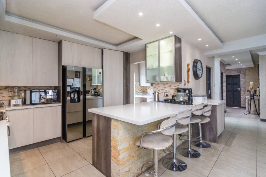 3 Bedroom Property for Sale in Homes Haven Gauteng