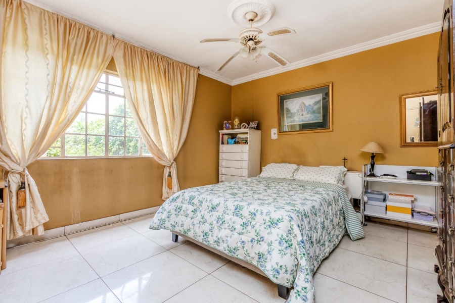 2 Bedroom Property for Sale in Glen Austin AH Gauteng