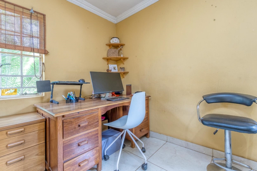 2 Bedroom Property for Sale in Glen Austin AH Gauteng
