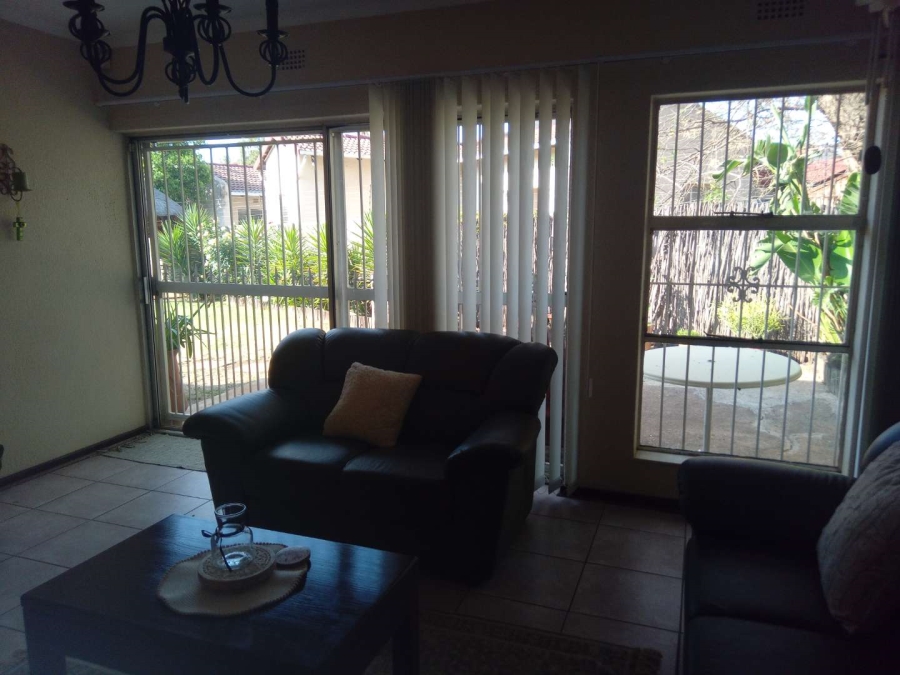 3 Bedroom Property for Sale in Brackenhurst Gauteng