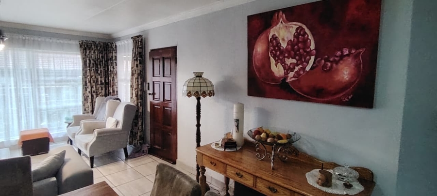 2 Bedroom Property for Sale in New Redruth Gauteng