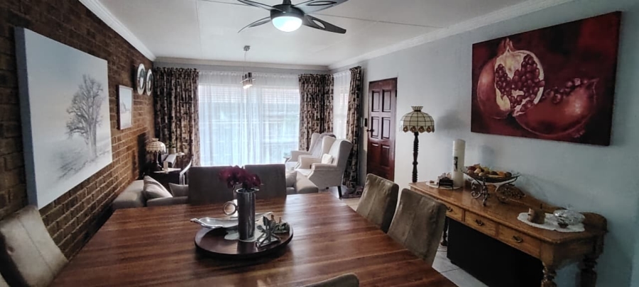 2 Bedroom Property for Sale in New Redruth Gauteng