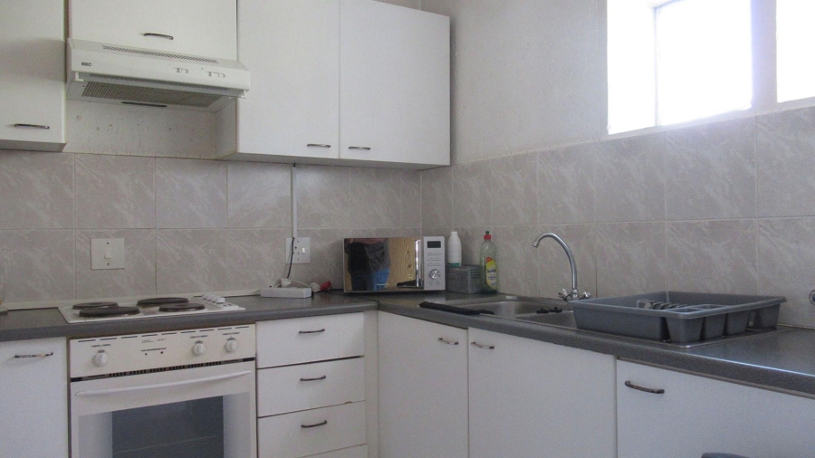 2 Bedroom Property for Sale in Mulbarton Gauteng
