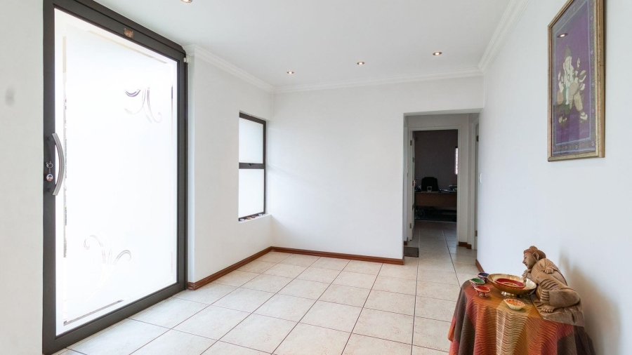 4 Bedroom Property for Sale in Beyerspark Gauteng