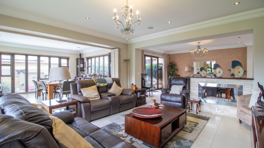 3 Bedroom Property for Sale in Lakefield Gauteng