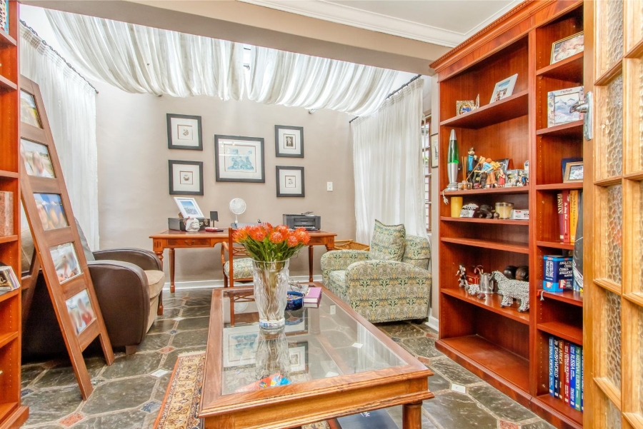 3 Bedroom Property for Sale in Greenside Gauteng
