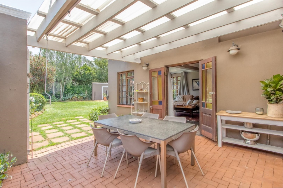 3 Bedroom Property for Sale in Greenside Gauteng
