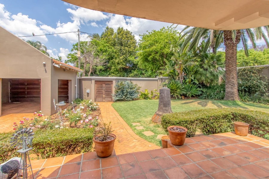 3 Bedroom Property for Sale in Greenside Gauteng