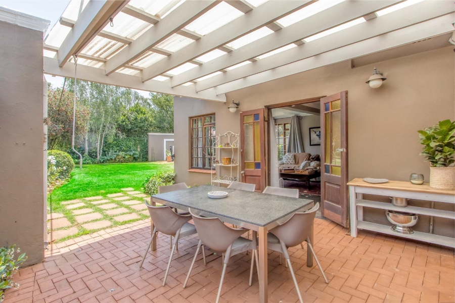 3 Bedroom Property for Sale in Greenside Gauteng