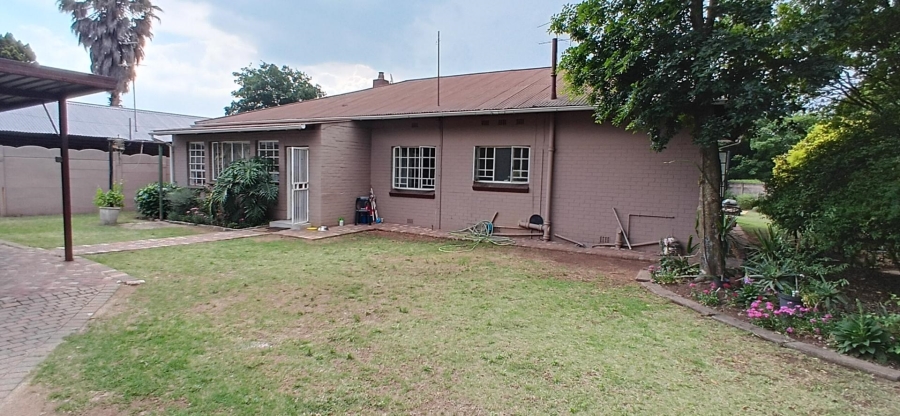 To Let 3 Bedroom Property for Rent in Cinderella Gauteng