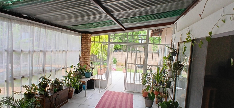 To Let 3 Bedroom Property for Rent in Cinderella Gauteng