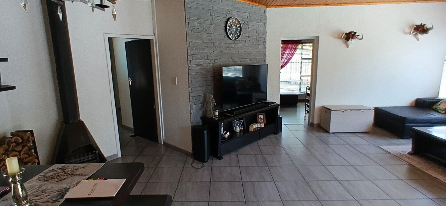 4 Bedroom Property for Sale in Sunward Park Gauteng