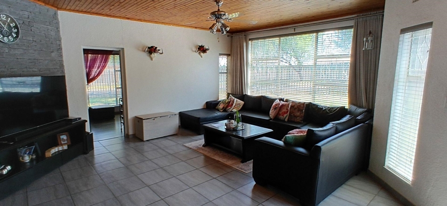 4 Bedroom Property for Sale in Sunward Park Gauteng