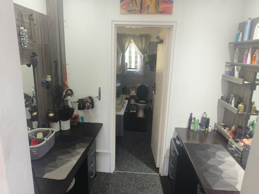 To Let 3 Bedroom Property for Rent in Weavind Park Gauteng