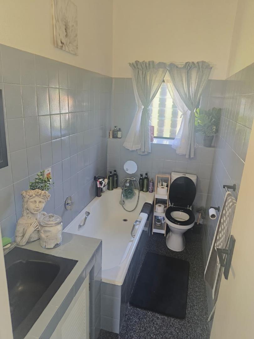 To Let 3 Bedroom Property for Rent in Weavind Park Gauteng