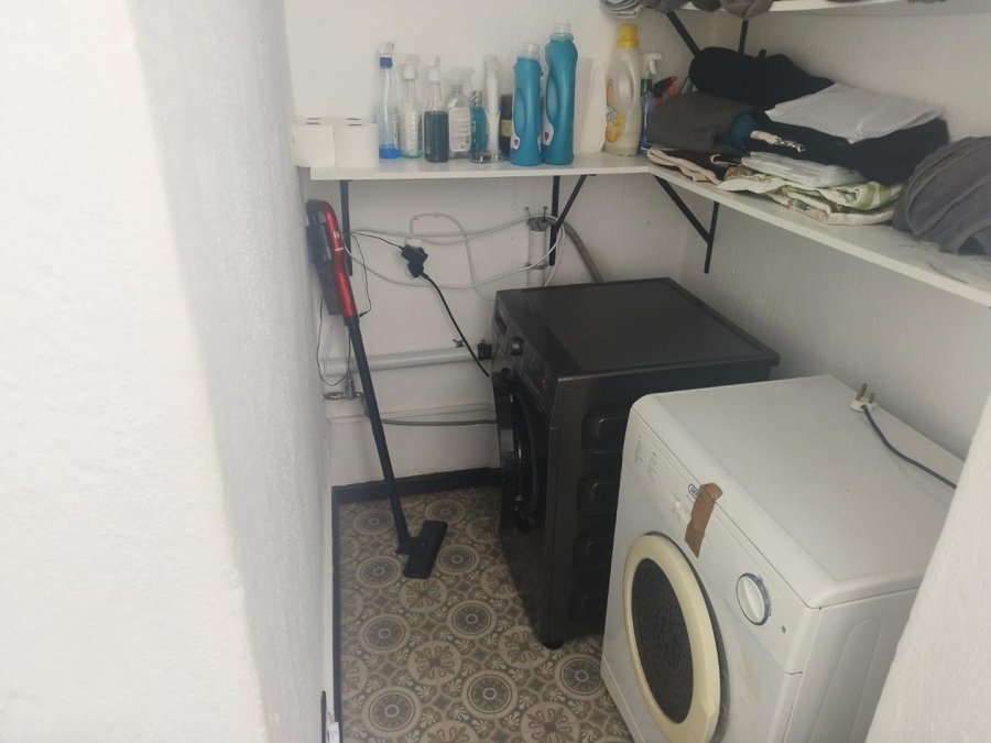 To Let 3 Bedroom Property for Rent in Weavind Park Gauteng