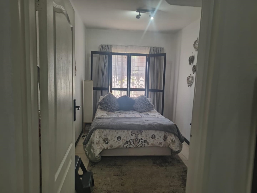 To Let 3 Bedroom Property for Rent in Weavind Park Gauteng