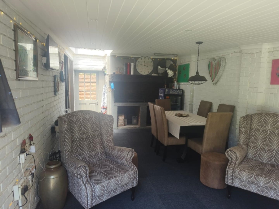 To Let 3 Bedroom Property for Rent in Weavind Park Gauteng