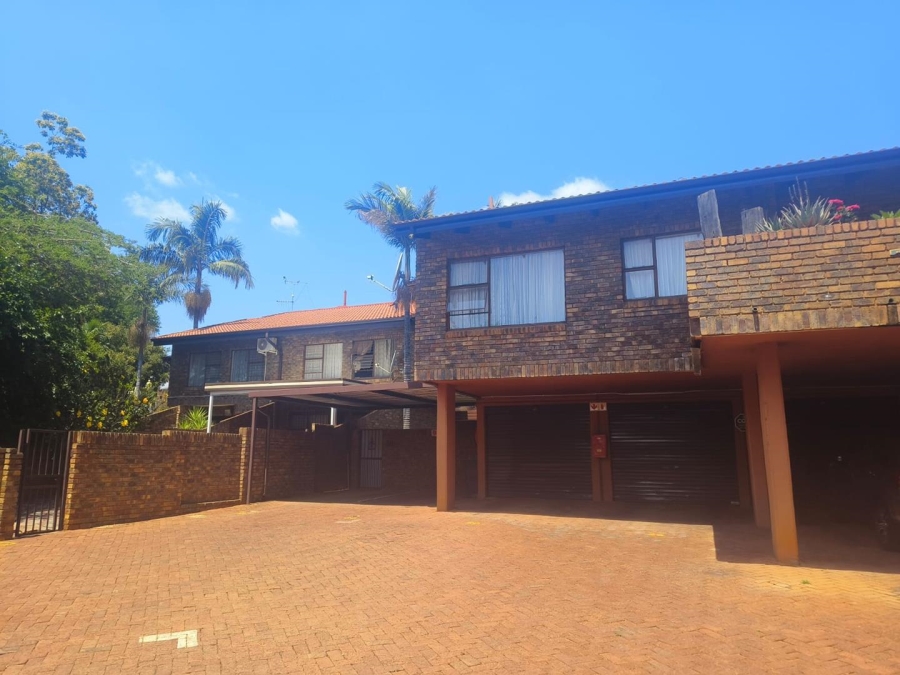 To Let 3 Bedroom Property for Rent in Weavind Park Gauteng